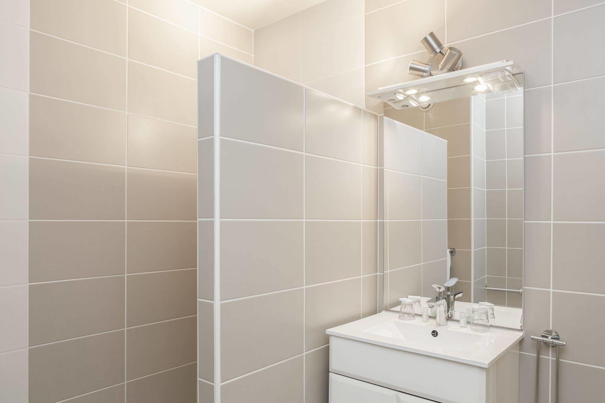 Greet Hotel Grenoble Centre Gare Ngoại thất bức ảnh